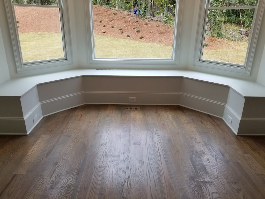 174 Mystic Place Bay Wibdows