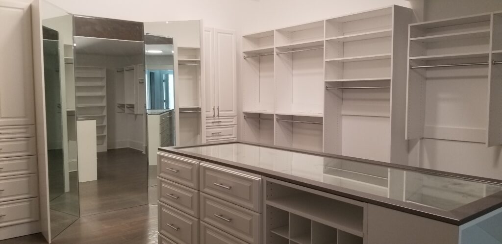 2883 West Roxboro Road Closet